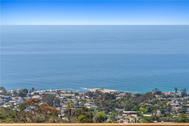 4 Le Conte, Laguna Niguel CA: https://media.crmls.org/medias/81bc1c7f-7878-4482-b1ec-c27b59f79a79.jpg