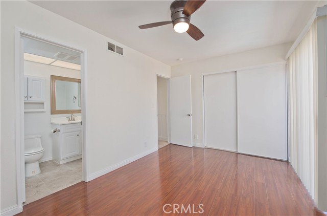 Detail Gallery Image 14 of 24 For 21040 Parthenia St #26,  Canoga Park,  CA 91304 - 2 Beds | 2/1 Baths