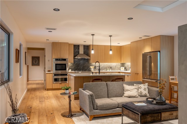 259 Victoria Lane, Sugarloaf CA: https://media.crmls.org/medias/81be0e18-e191-4cfc-8471-3efc280254f6.jpg