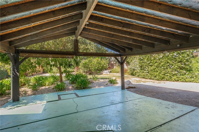 Detail Gallery Image 8 of 16 For 17531 Romar St, Northridge,  CA 91325 - 4 Beds | 2 Baths