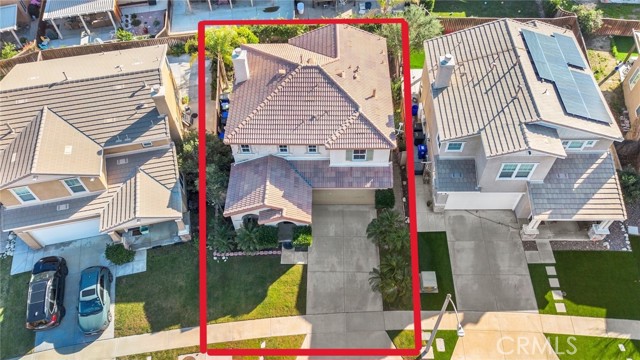 Detail Gallery Image 2 of 30 For 3937 Quartzite, San Bernardino,  CA 92407 - 4 Beds | 2/1 Baths