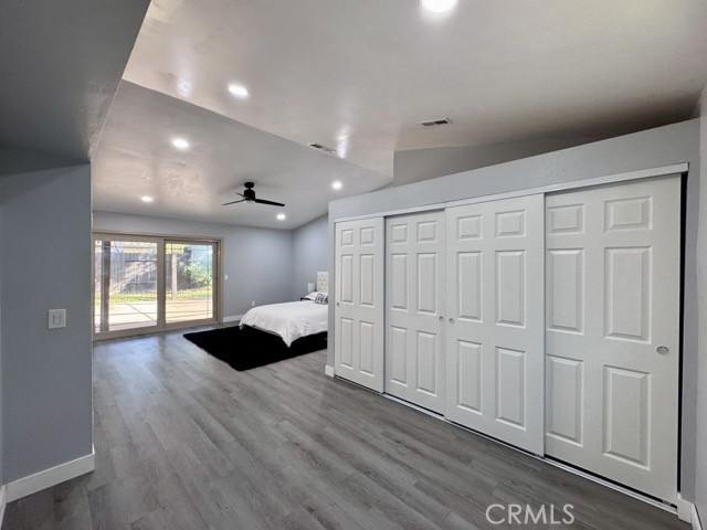 https://media.crmls.org/medias/81bedf96-0f33-4aa5-90c7-0516a7c8f644.jpg?preset=X-Large
