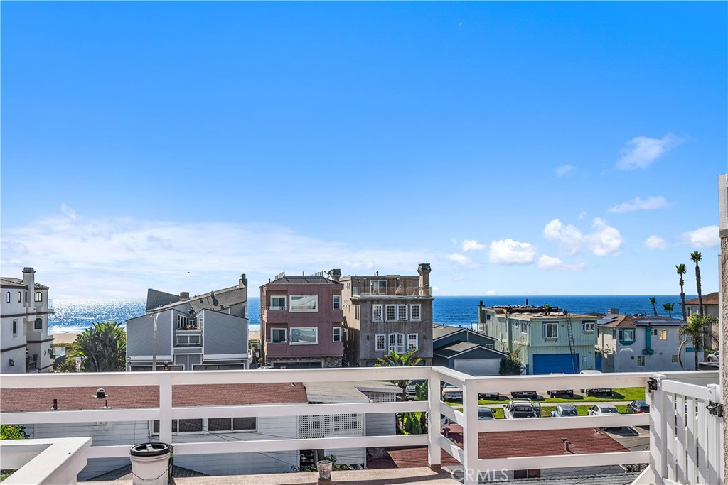 MLS #OC25250843 image #30