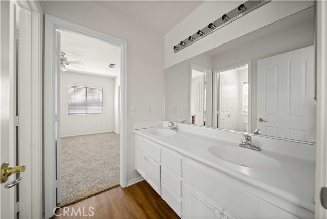 40225 Watford Way, Palmdale CA: https://media.crmls.org/medias/81bf8a6f-e85a-4610-9c1b-aa78ebda9a76.jpg