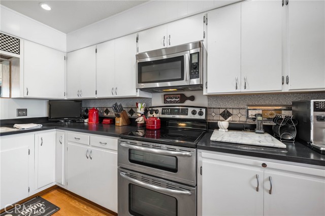 Detail Gallery Image 10 of 74 For 6770 Junipero Ave, Kelseyville,  CA 95451 - 3 Beds | 5 Baths