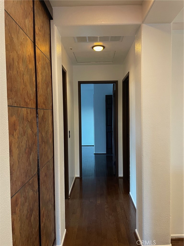 MLS #OC25267528 image #22