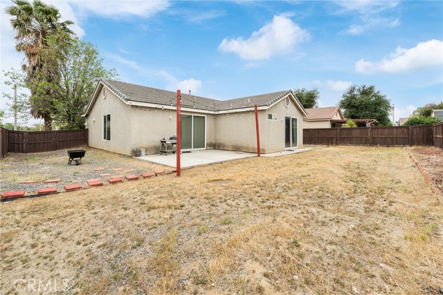 809 Early Dawn Way, San Jacinto CA: https://media.crmls.org/medias/81c0f09b-eafc-40cd-81c0-1aded4d2e85f.jpg