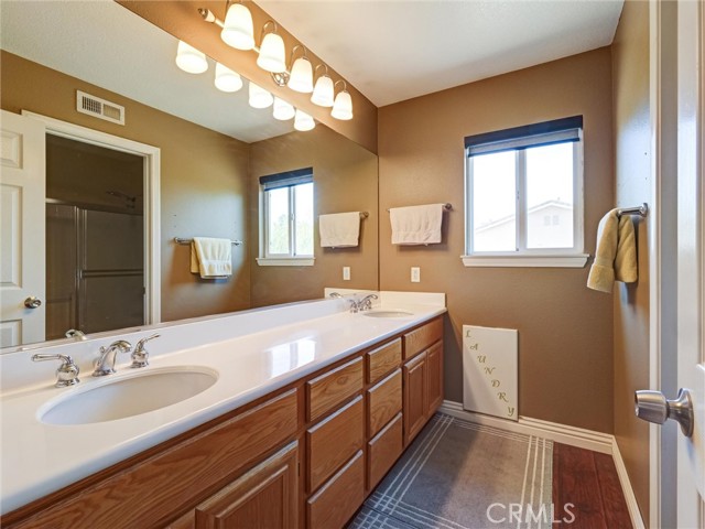 Image 33 of 45 For 8242 Daisy Lane
