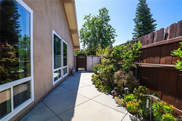 11571 Harrisburg, Rossmoor CA: https://media.crmls.org/medias/81c254ca-d7a3-48a9-acb9-0066d4ebc32c.jpg