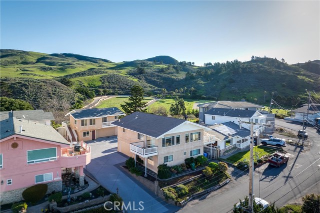 Detail Gallery Image 37 of 44 For 2023 Circle, Cayucos,  CA 93430 - 5 Beds | 3 Baths