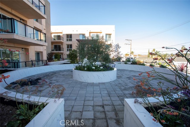 Detail Gallery Image 13 of 35 For 1598 Long Beach Bld #305,  Long Beach,  CA 90813 - 1 Beds | 1 Baths