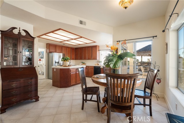Detail Gallery Image 13 of 57 For 1902 Quiet Ranch Rd, Fallbrook,  CA 92028 - 5 Beds | 3/2 Baths