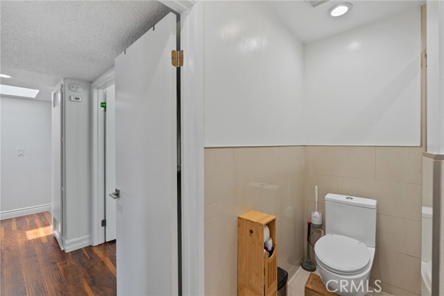 Detail Gallery Image 17 of 39 For 13011 Doty Ave #44,  Hawthorne,  CA 90250 - 3 Beds | 1/1 Baths