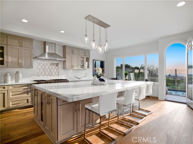 9 Narbonne Newport Beach, California 9 Narbonne