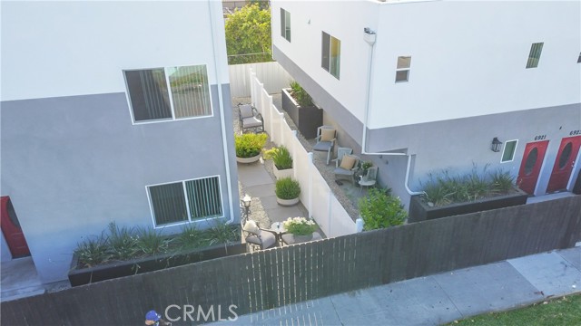 Image 2 for 901 W 70Th St, Los Angeles, CA 90044