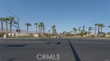 https://media.crmls.org/medias/81c421a7-b6cb-4054-9748-42dae7a1a53d.jpg?preset=X-Large