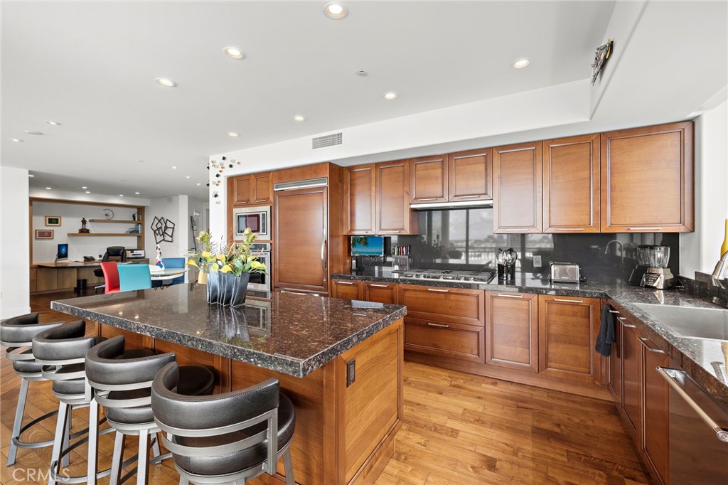 MLS #OC26096462 image #4