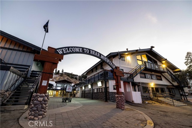 Detail Gallery Image 18 of 18 For 42769 Conifer Dr, Big Bear Lake,  CA 92315 - 4 Beds | 1 Baths