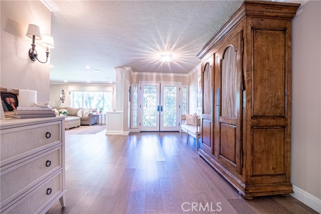 Detail Gallery Image 4 of 75 For 1850 E Rancho Grande Dr, Covina,  CA 91724 - 3 Beds | 3 Baths