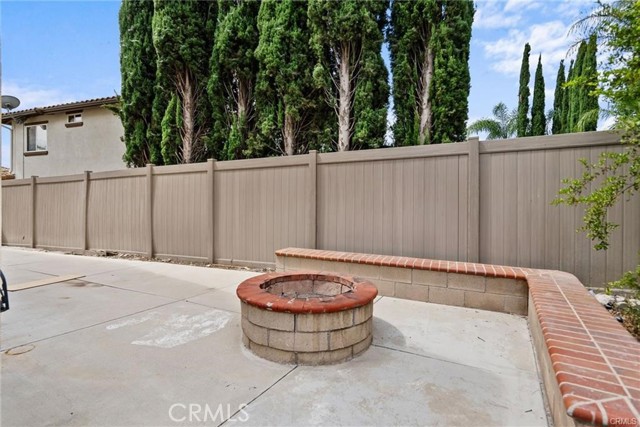 1571 Bison Street, Upland CA: https://media.crmls.org/medias/81c8a5d0-2160-4ffa-81f3-1f4e476fcebe.jpg