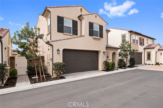 127 Bright Poppy, Irvine, CA 92618