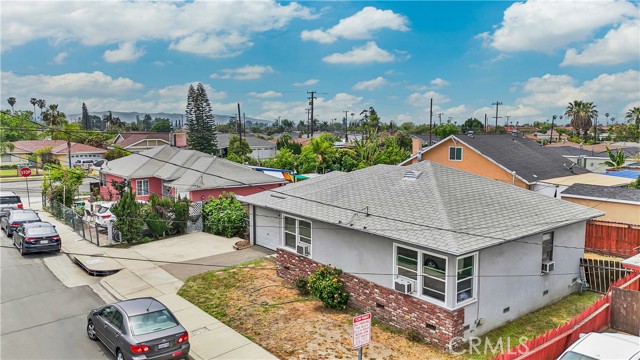 Detail Gallery Image 5 of 12 For 4811 La Rica Ave, Baldwin Park,  CA 91706 - 2 Beds | 1 Baths