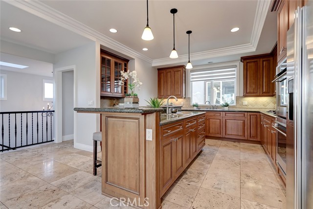 720 10th Street, Hermosa Beach, California 90254, 4 Bedrooms Bedrooms, ,3 BathroomsBathrooms,Residential,Sold,10th,SB21226543