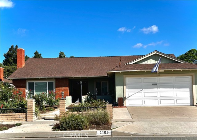 2109 Pearwood Ln, Santa Ana, CA 92705