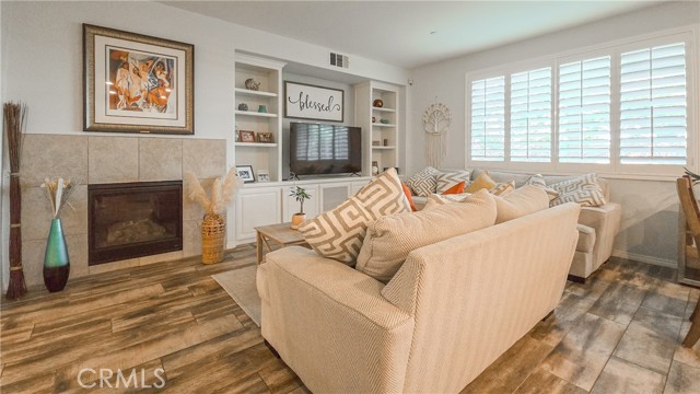 Detail Gallery Image 11 of 50 For 3916 Rosena Ranch Rd, San Bernardino,  CA 92407 - 4 Beds | 2/1 Baths