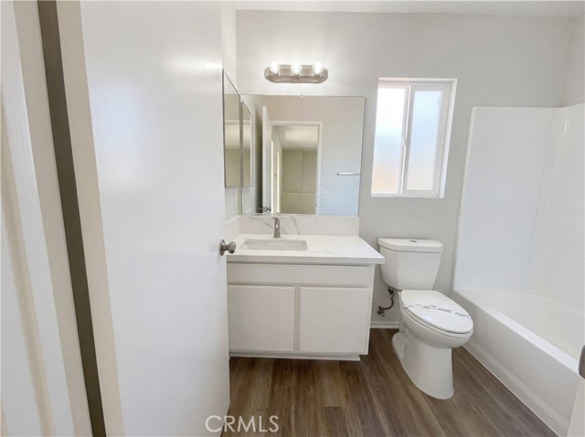 Detail Gallery Image 6 of 22 For 994 Reinhart St, San Jacinto,  CA 92583 - 4 Beds | 3 Baths