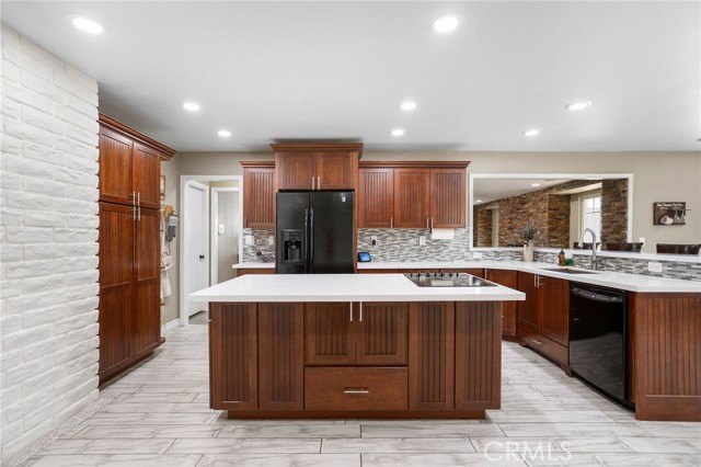 Detail Gallery Image 9 of 58 For 1325 N Birchnell Ave, San Dimas,  CA 91773 - 3 Beds | 2 Baths