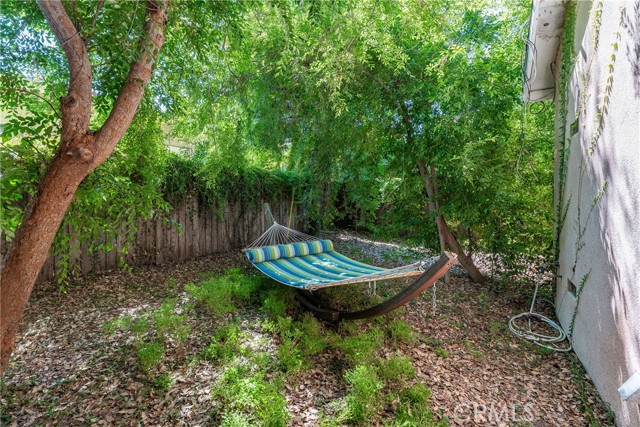 Detail Gallery Image 30 of 36 For 21904 Galvez, Woodland Hills,  CA 91364 - 3 Beds | 3/1 Baths