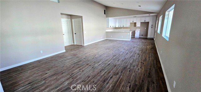 245 N Evans Street, Banning CA: https://media.crmls.org/medias/81cc32d4-3966-49d9-880e-f12a566ac5c4.jpg