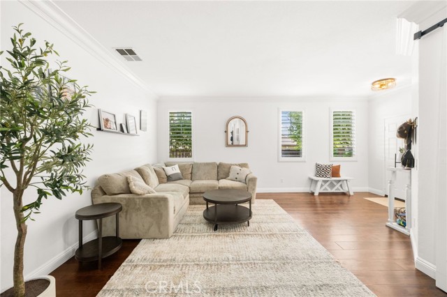 33335 Fox Road, Temecula CA: https://media.crmls.org/medias/81cc497f-9212-4b91-bb39-1479a2a9a661.jpg