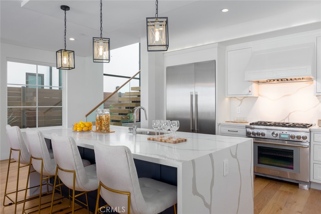 81cc645f 1ac9 4fc3 8acb 2ce41c177166