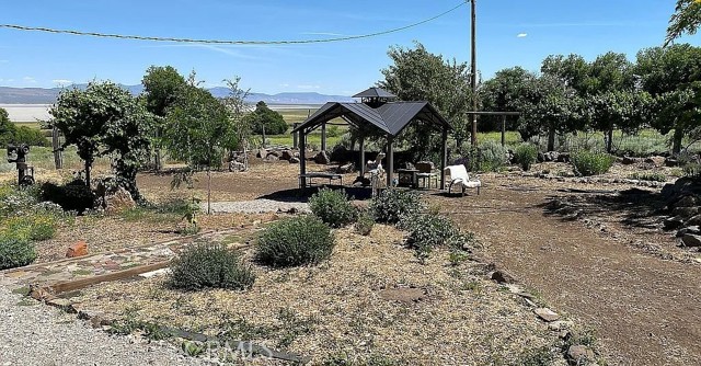 Detail Gallery Image 4 of 20 For 42528 County Road 1, Unincorporated,  CA 96115 - 4 Beds | 2 Baths