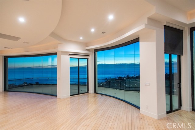 Detail Gallery Image 39 of 45 For 648 Mystic Vw, Laguna Beach,  CA 92651 - 5 Beds | 3/2 Baths