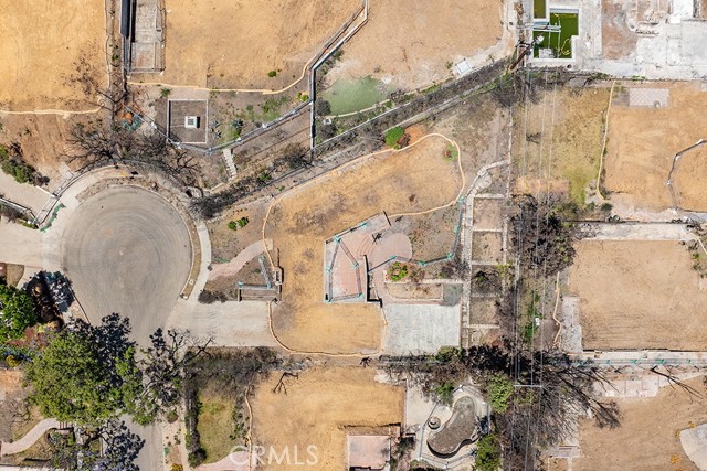 15475 Albright Street, Pacific Palisades CA: https://media.crmls.org/medias/81cf5ee0-7f87-4718-a32a-4f9a881f35b0.jpg