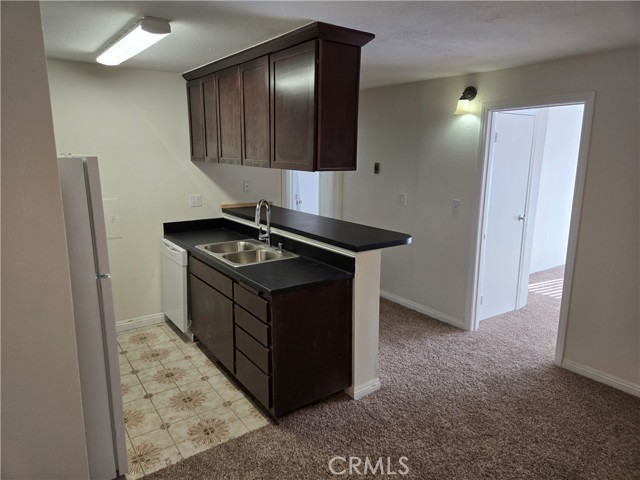 Detail Gallery Image 33 of 39 For 5585 E Pacific Coast #115,  Long Beach,  CA 90804 - 2 Beds | 1 Baths