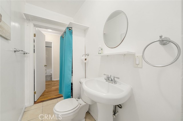 1143 West 66th, Los Angeles CA: https://media.crmls.org/medias/81d03859-680b-4186-a011-421e1920ac40.jpg
