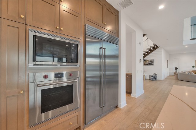 Detail Gallery Image 29 of 68 For 20164 Galway Ln, Porter Ranch,  CA 91326 - 5 Beds | 5/1 Baths