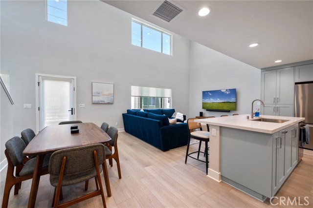 Detail Gallery Image 10 of 46 For 2906 Foundry Ct, Redondo Beach,  CA 90278 - 2 Beds | 2/1 Baths