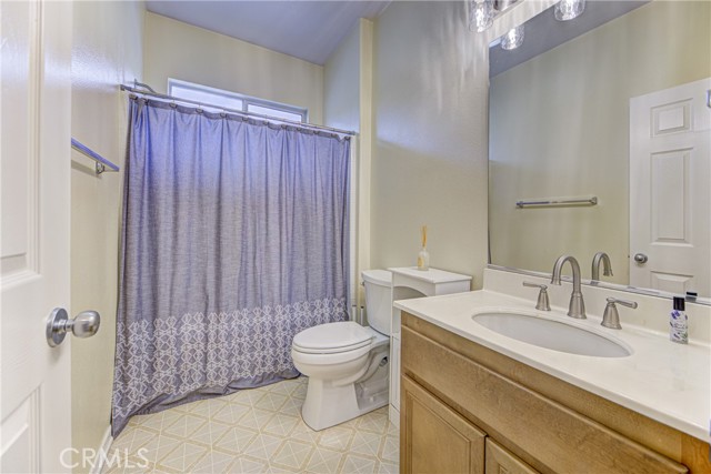 Detail Gallery Image 22 of 47 For 32185 Bandelier, Winchester,  CA 92596 - 4 Beds | 3/1 Baths