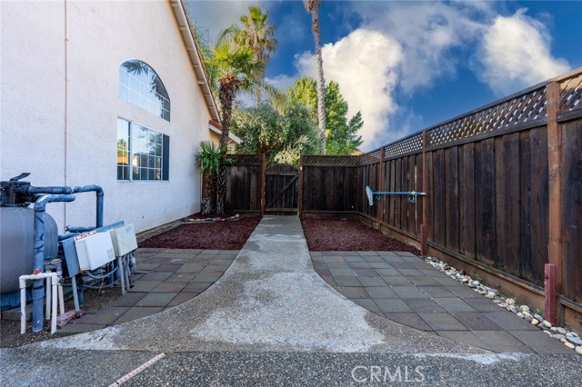 Detail Gallery Image 66 of 71 For 934 Neal St, Los Banos,  CA 93635 - 4 Beds | 2 Baths