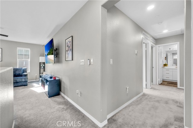 Detail Gallery Image 29 of 49 For 2493 Gunner Ridge Way, Rialto,  CA 92377 - 3 Beds | 2/1 Baths