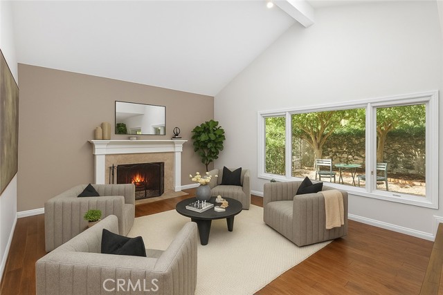 17 Wandering Rill, Irvine CA: https://media.crmls.org/medias/81d23ad4-9628-4dd7-95b7-a96f19ba0332.jpg
