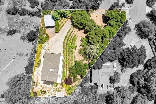 3420 Bergeson Court, Kelseyville CA: https://media.crmls.org/medias/81d29004-9023-4a47-bb89-4f07633539cd.jpg