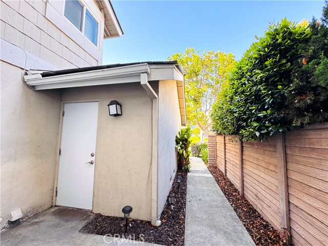 Detail Gallery Image 34 of 37 For 136 Briarwood #50,  Irvine,  CA 92604 - 3 Beds | 2/1 Baths