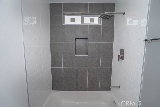 Detail Gallery Image 26 of 29 For 6823 Live Oak, Bell Gardens,  CA 90201 - – Beds | – Baths