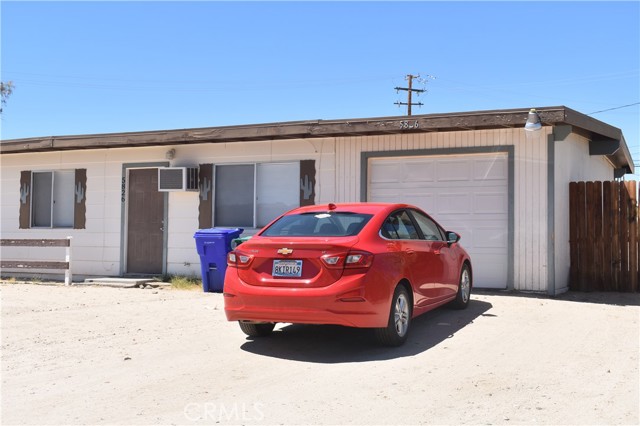 Detail Gallery Image 6 of 16 For 5826 Desert Trl, Twentynine Palms,  CA 92277 - – Beds | – Baths